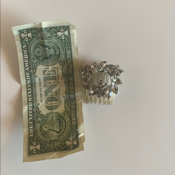 Hair Clip - Picture 2 of 2